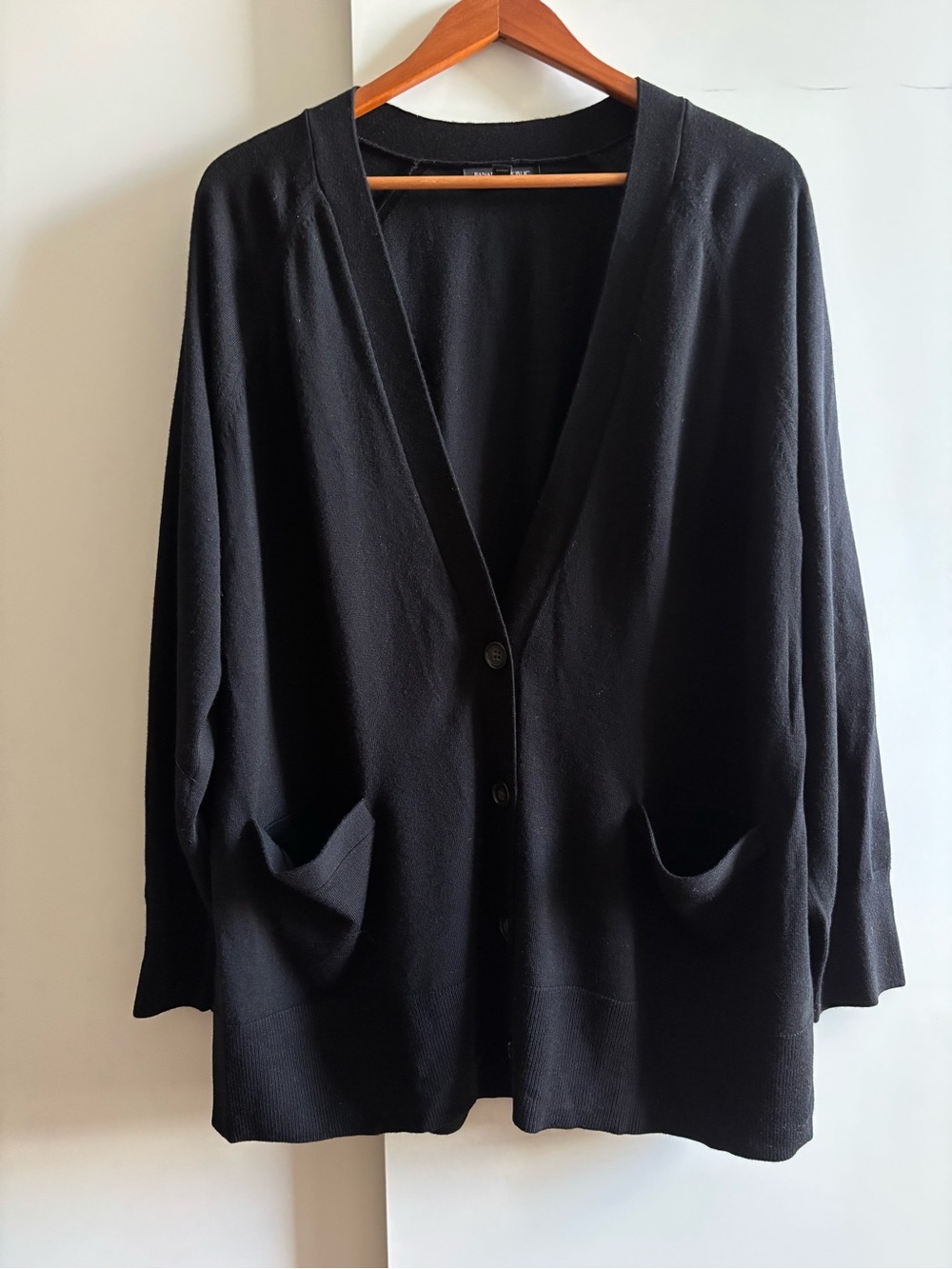 Banana Republic Black V-Neck Button Front Cardigan